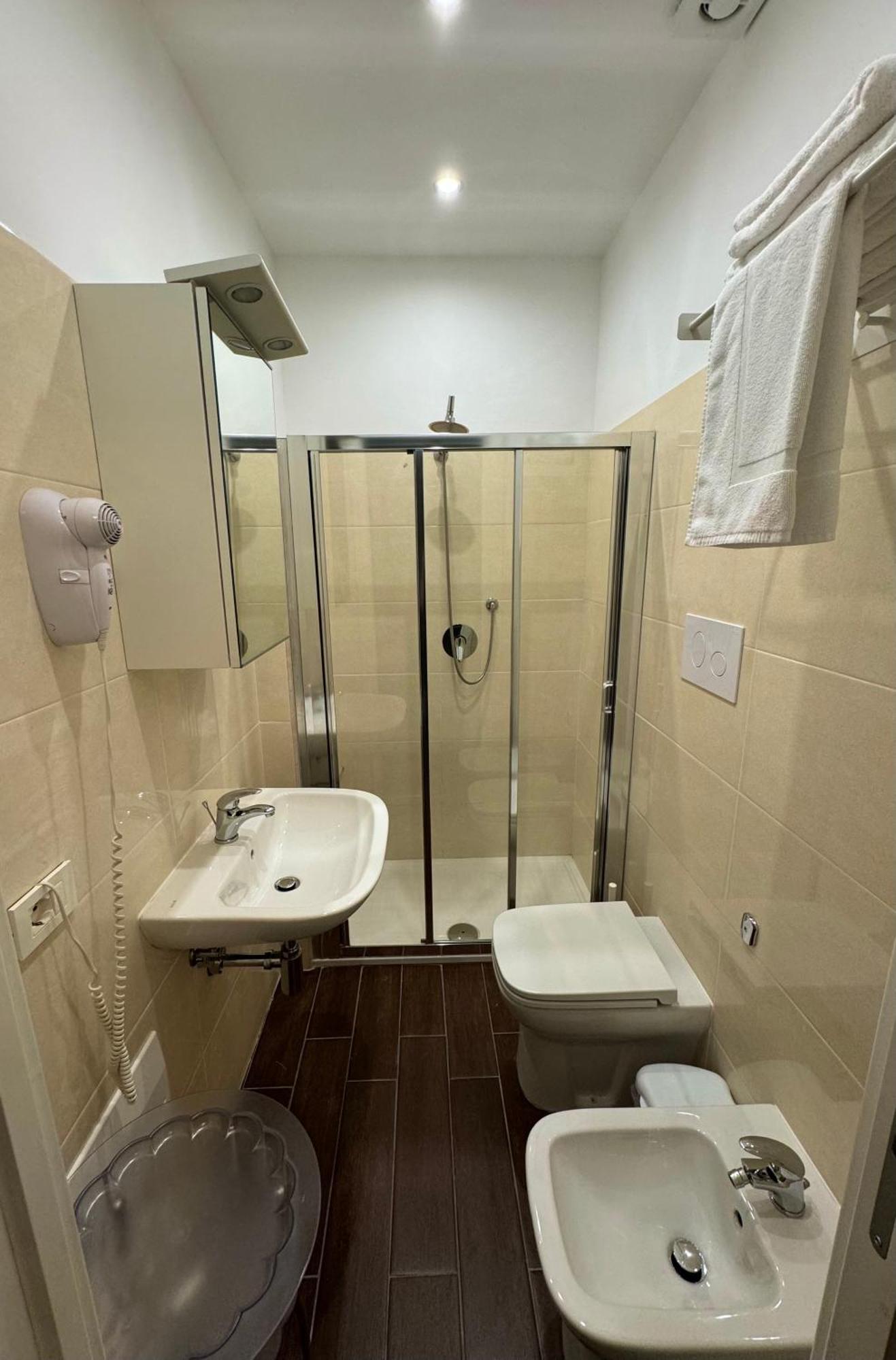 Enotria Bnb Bed & Breakfast Reggio Calabria Exterior photo